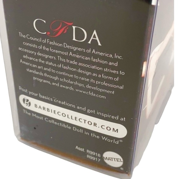 Barbie Basics Model No 6 Collection 001 Black Label - Picture 6 of 12